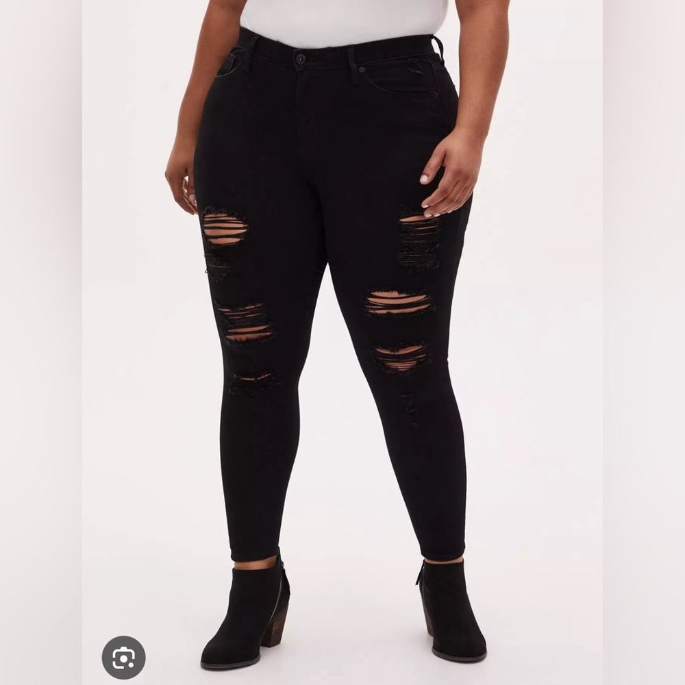 Torrid premium sky high skinny 16